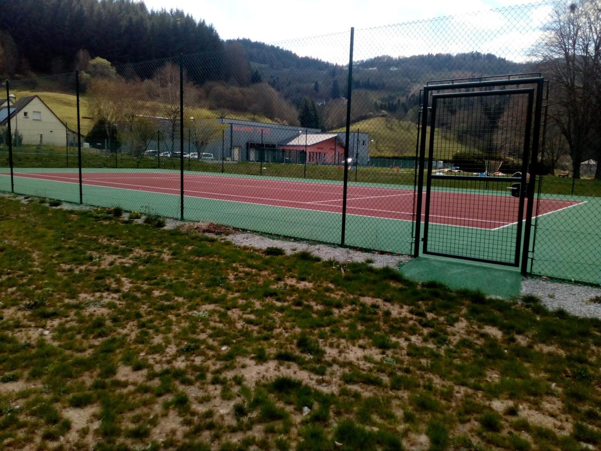 Camping La Borie Basse Condat  Esterno foto